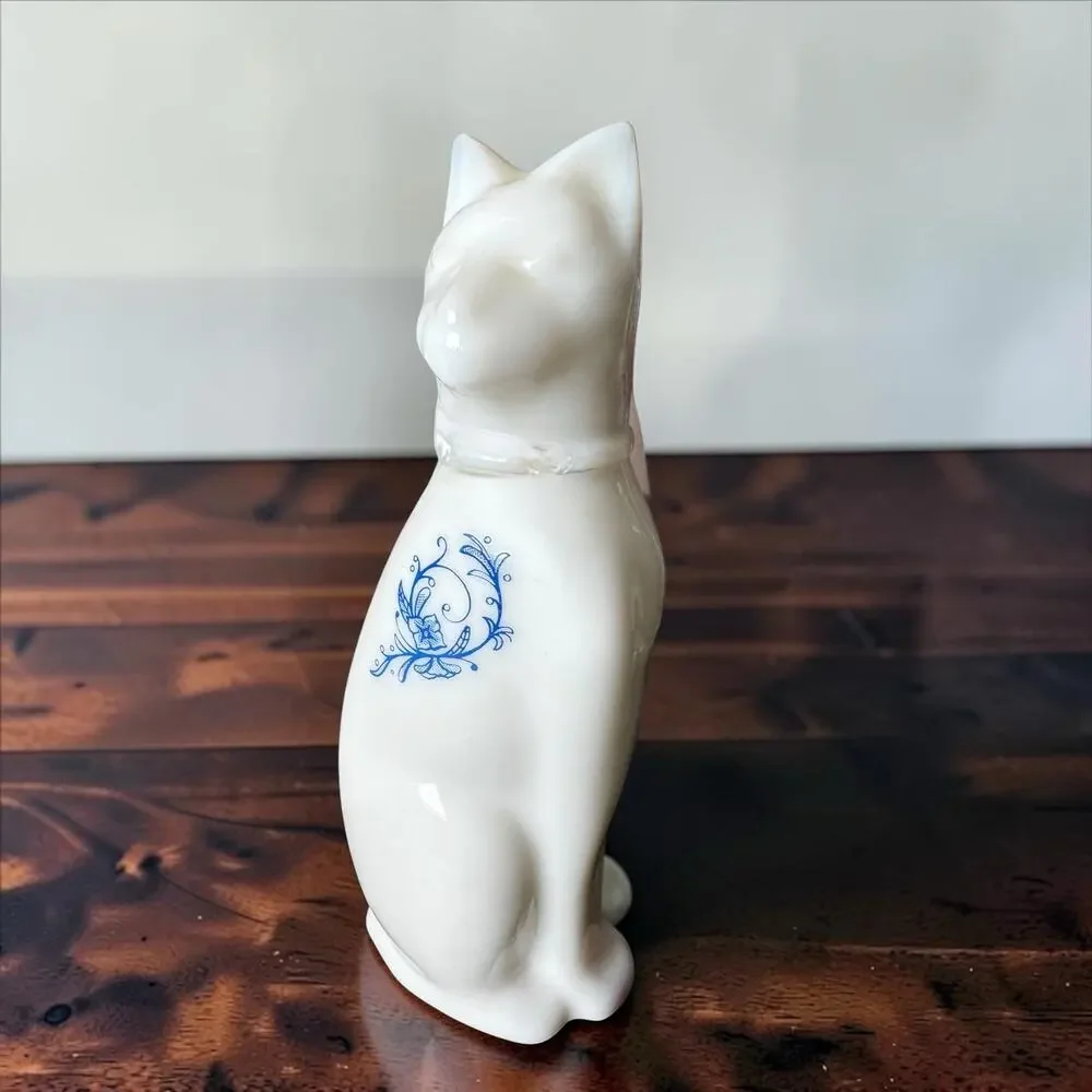 Vintage Avon Moonwind Cologne Cat Bottle 6 oz White Cat Figurine Blue Floral